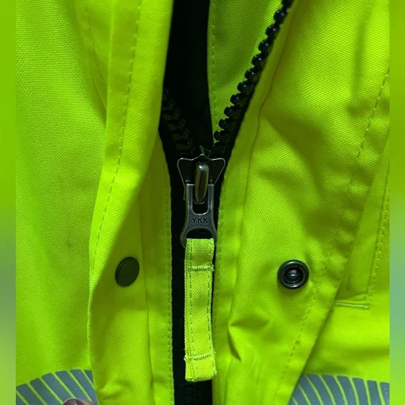 Carhartt Men's High-Vis Waterproof Loose Fit Class 3 Jacket - Picture 10 of 14